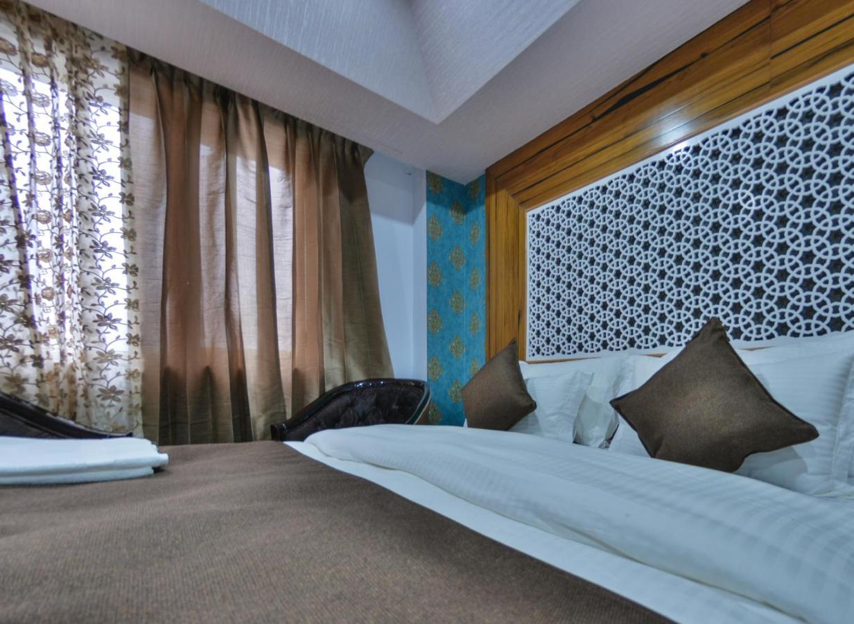 Hotel The Montreal Telbal エクステリア 写真