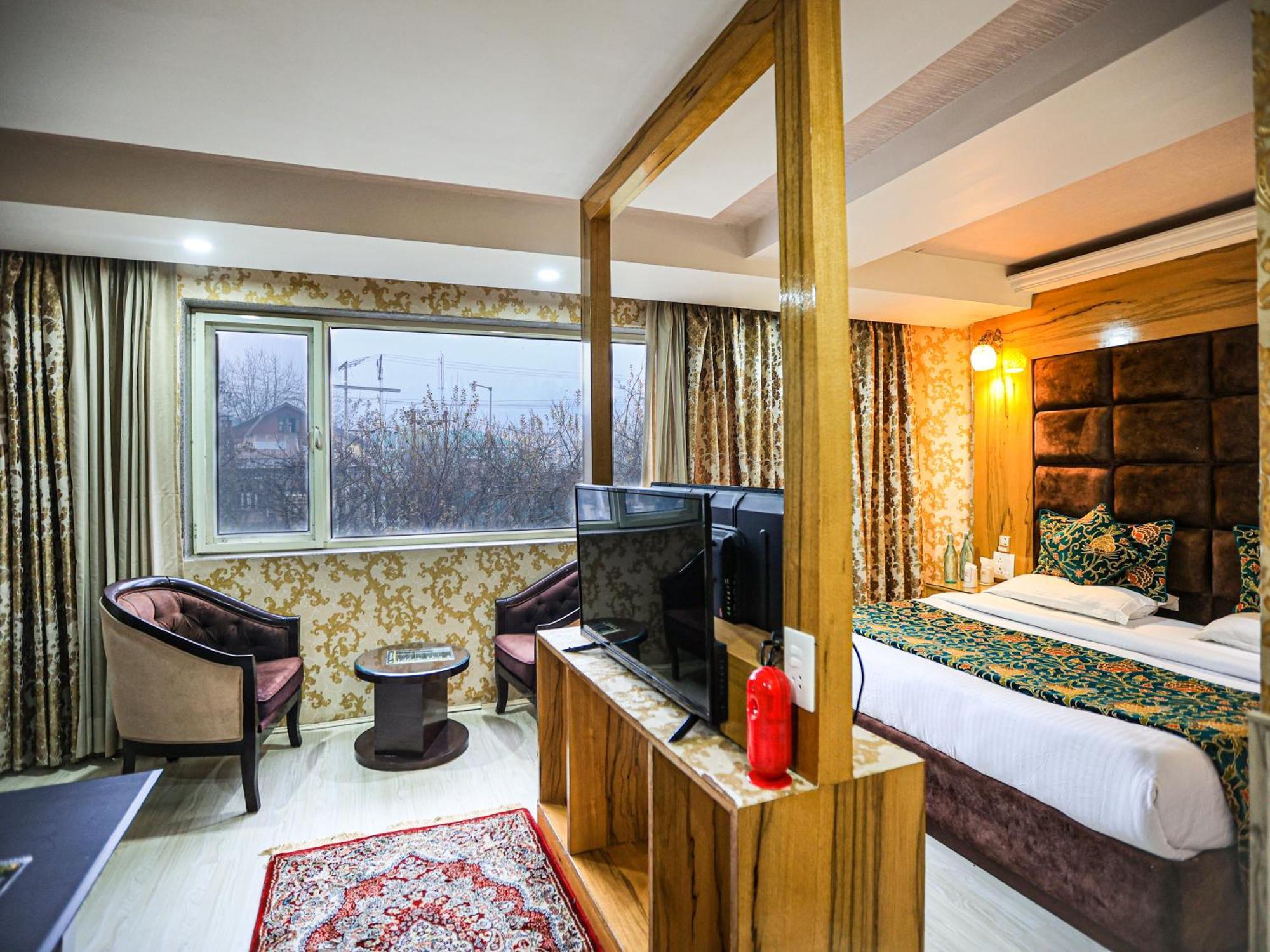 Hotel The Montreal Telbal エクステリア 写真