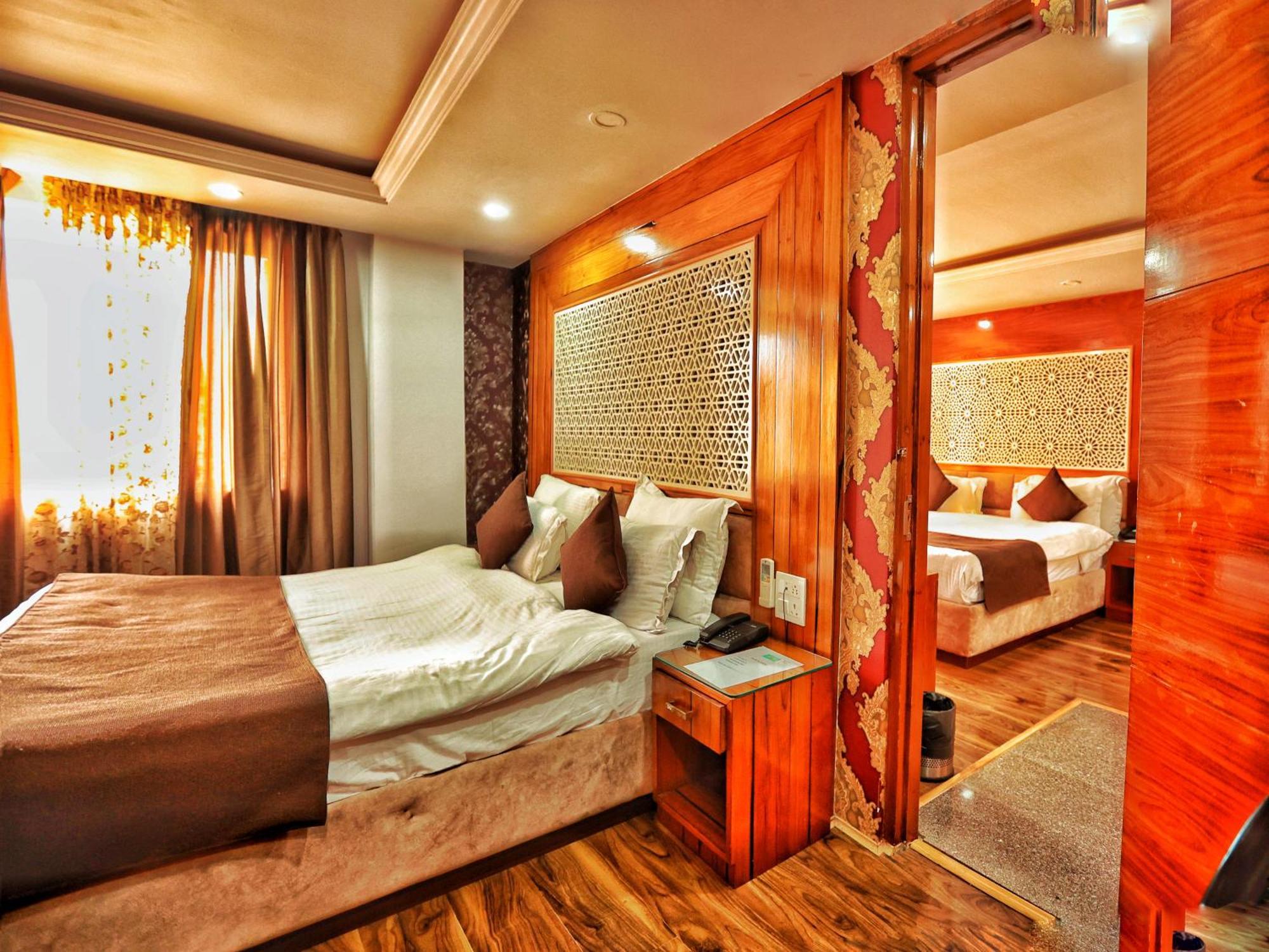 Hotel The Montreal Telbal エクステリア 写真