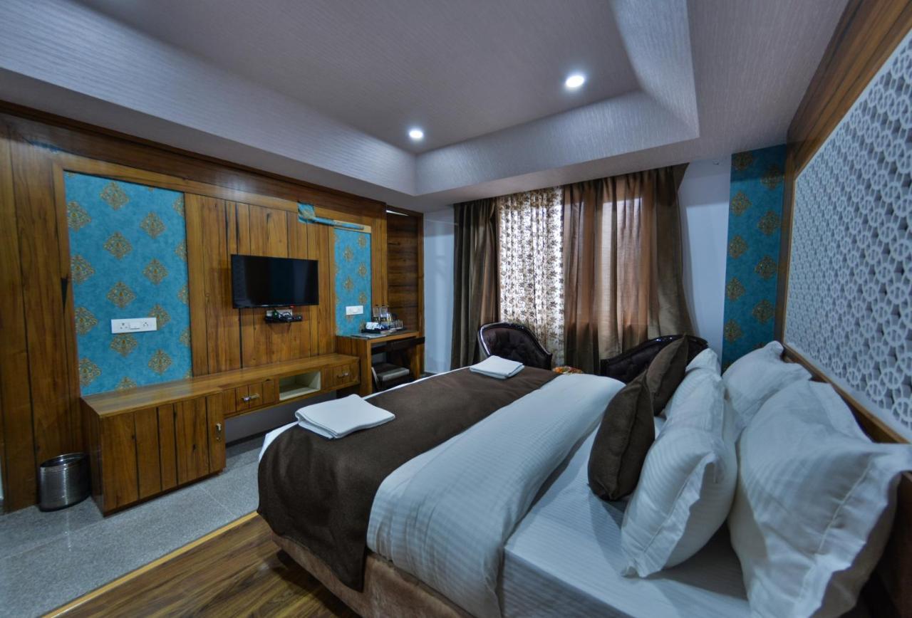 Hotel The Montreal Telbal エクステリア 写真