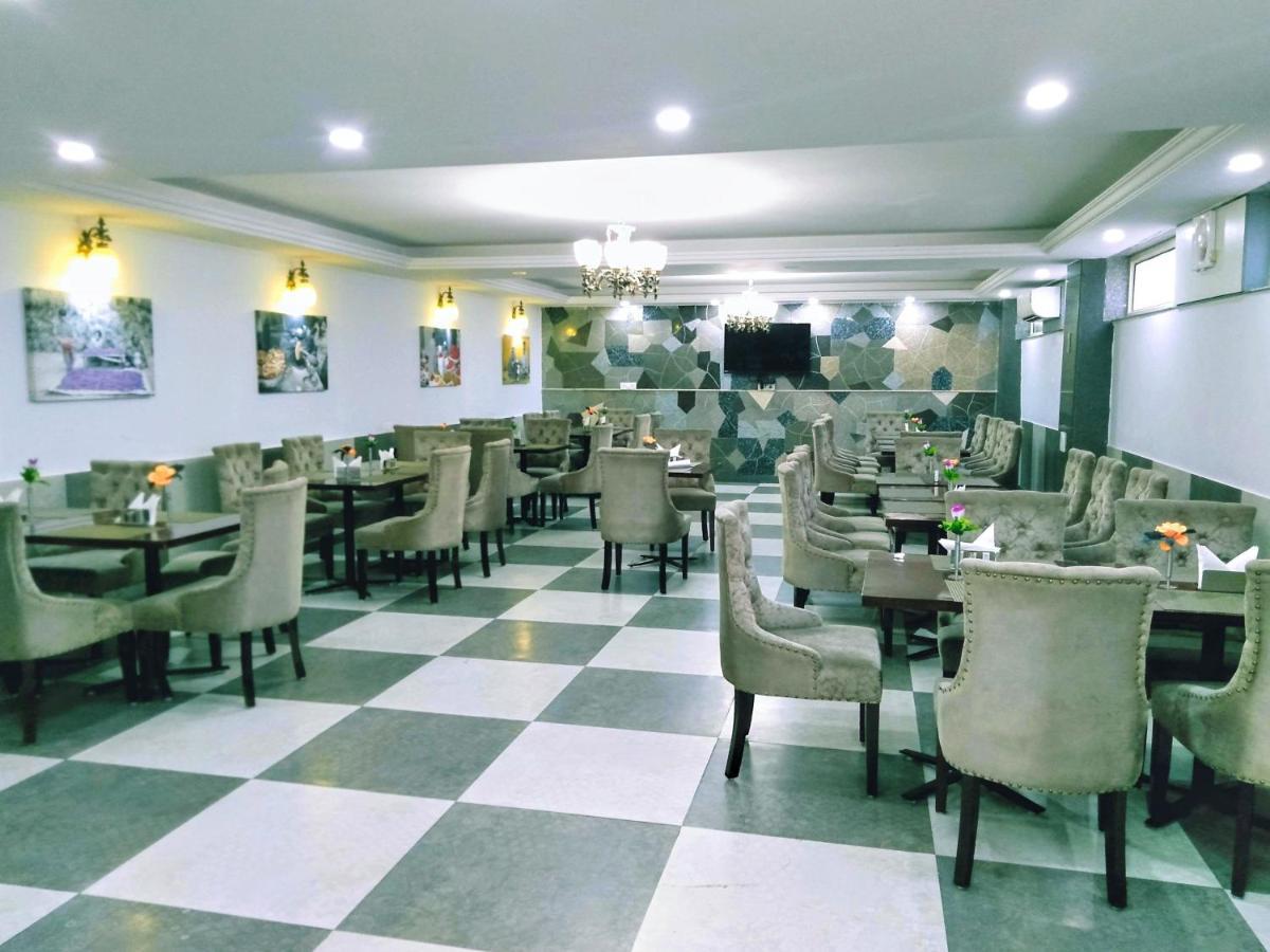 Hotel The Montreal Telbal エクステリア 写真
